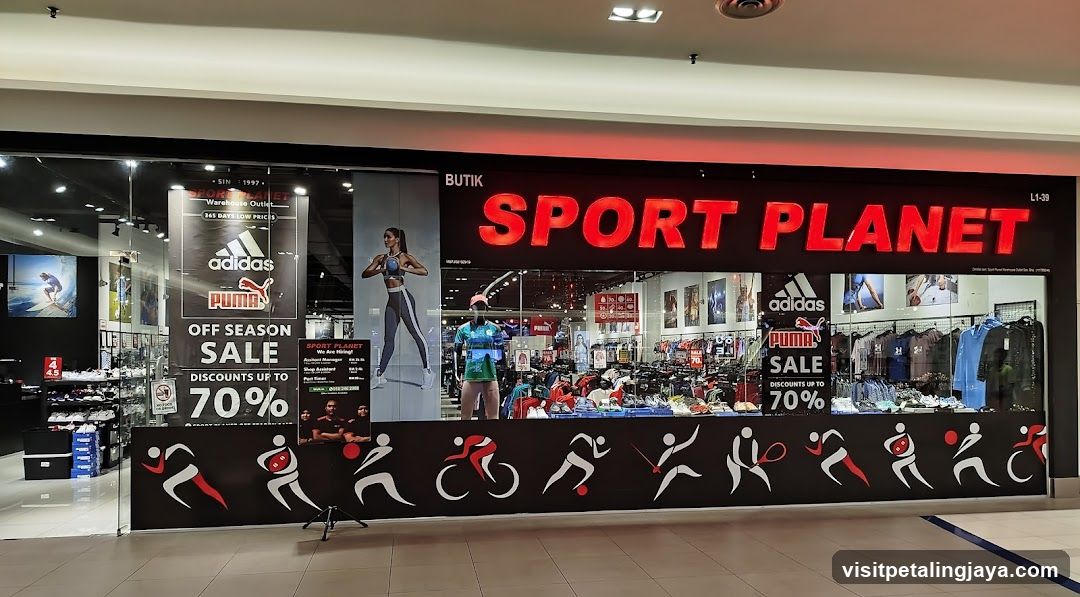 Sport Planet Storefront