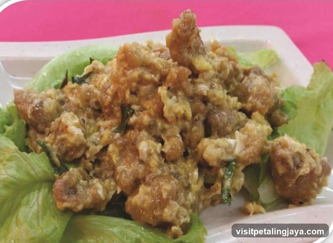 Fried Meat with Egg and Lettuce
