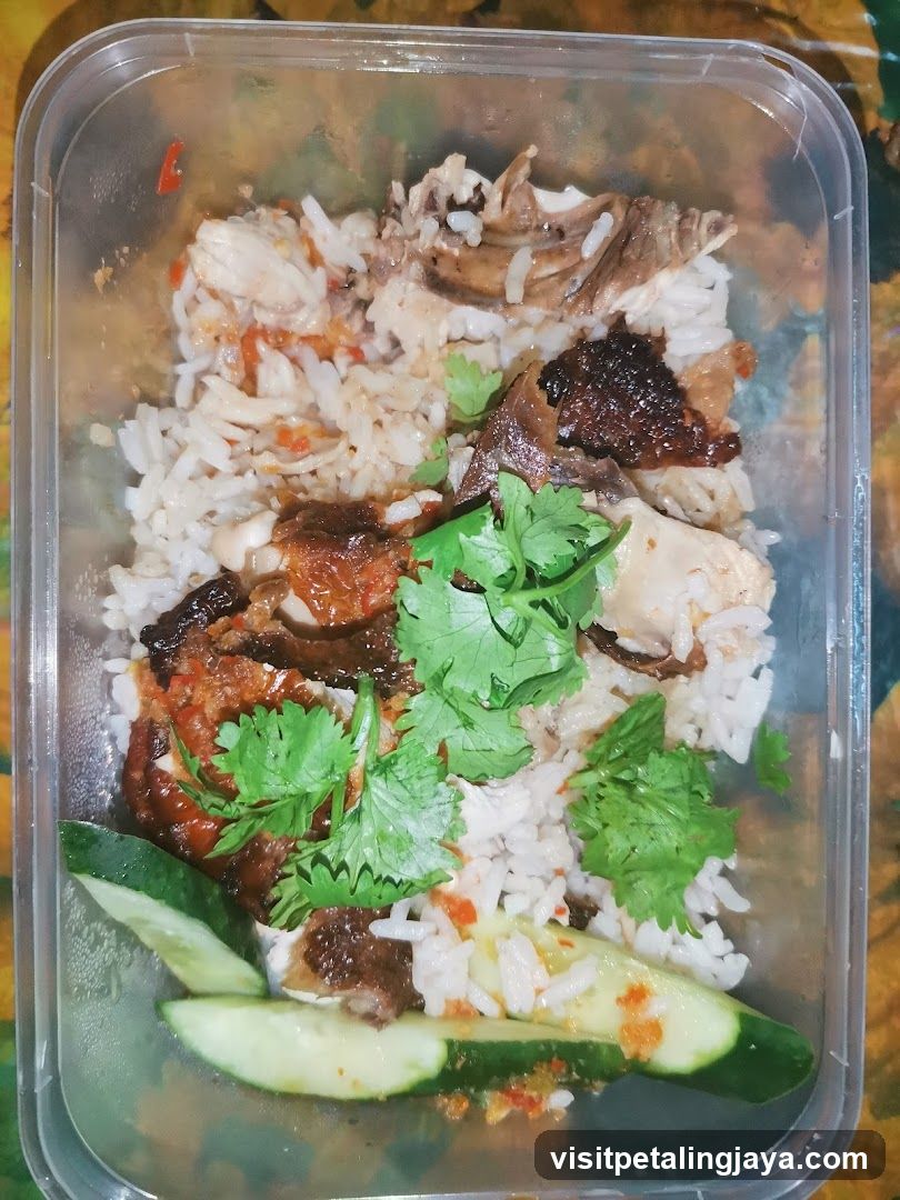 Rice Bowl with Chicken and Cucumber