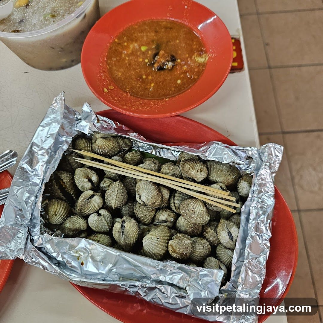 Clam Dish with Sauce