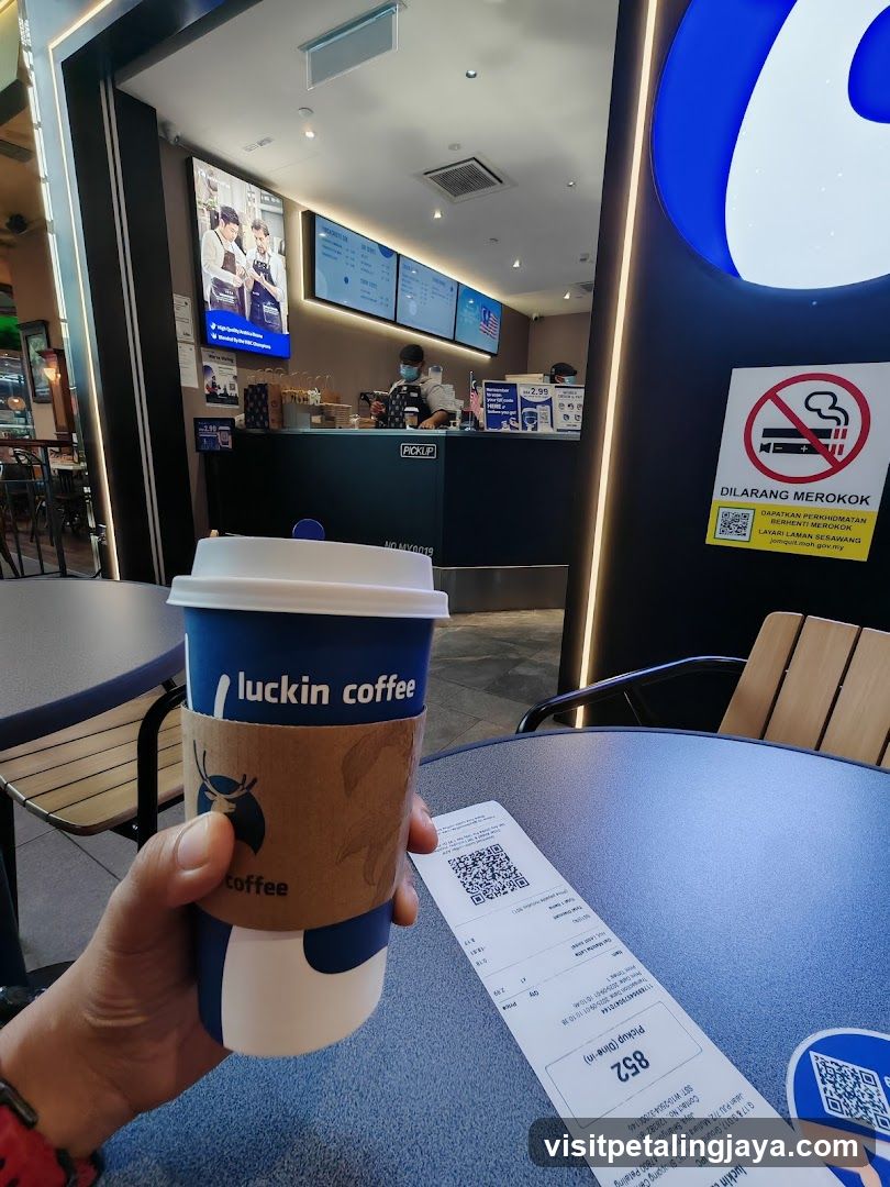 Luckin Coffee Interior View