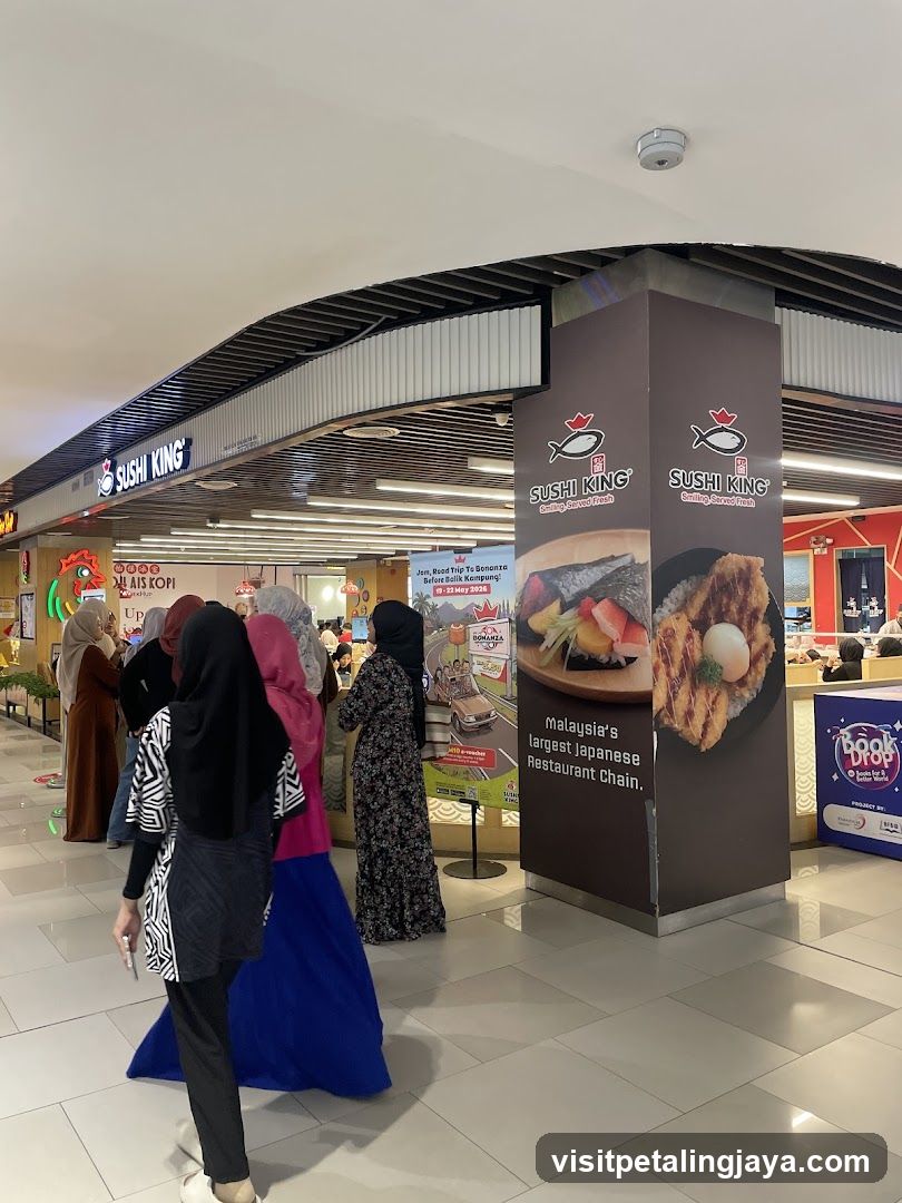 Sushi King Interior View