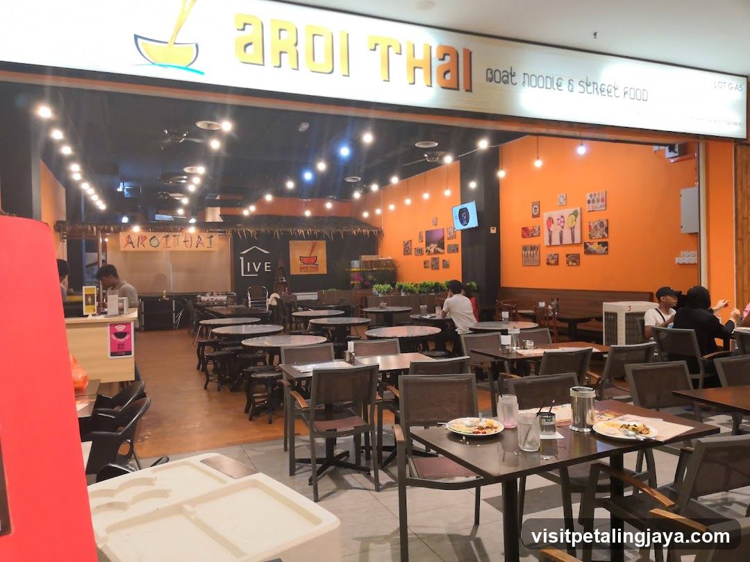 Aroi Thai Restaurant Interior