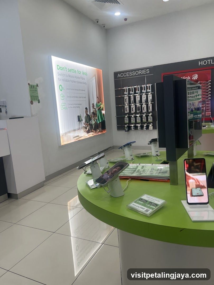 Mobile Store Interior Display