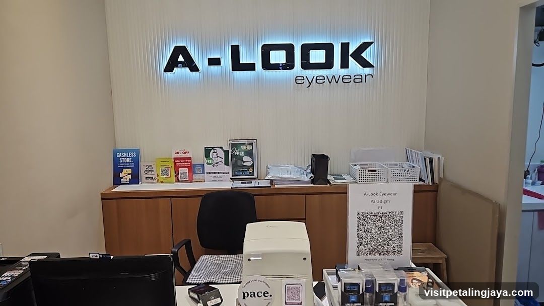 A-Look Eyewear Paradigm Mall PJ