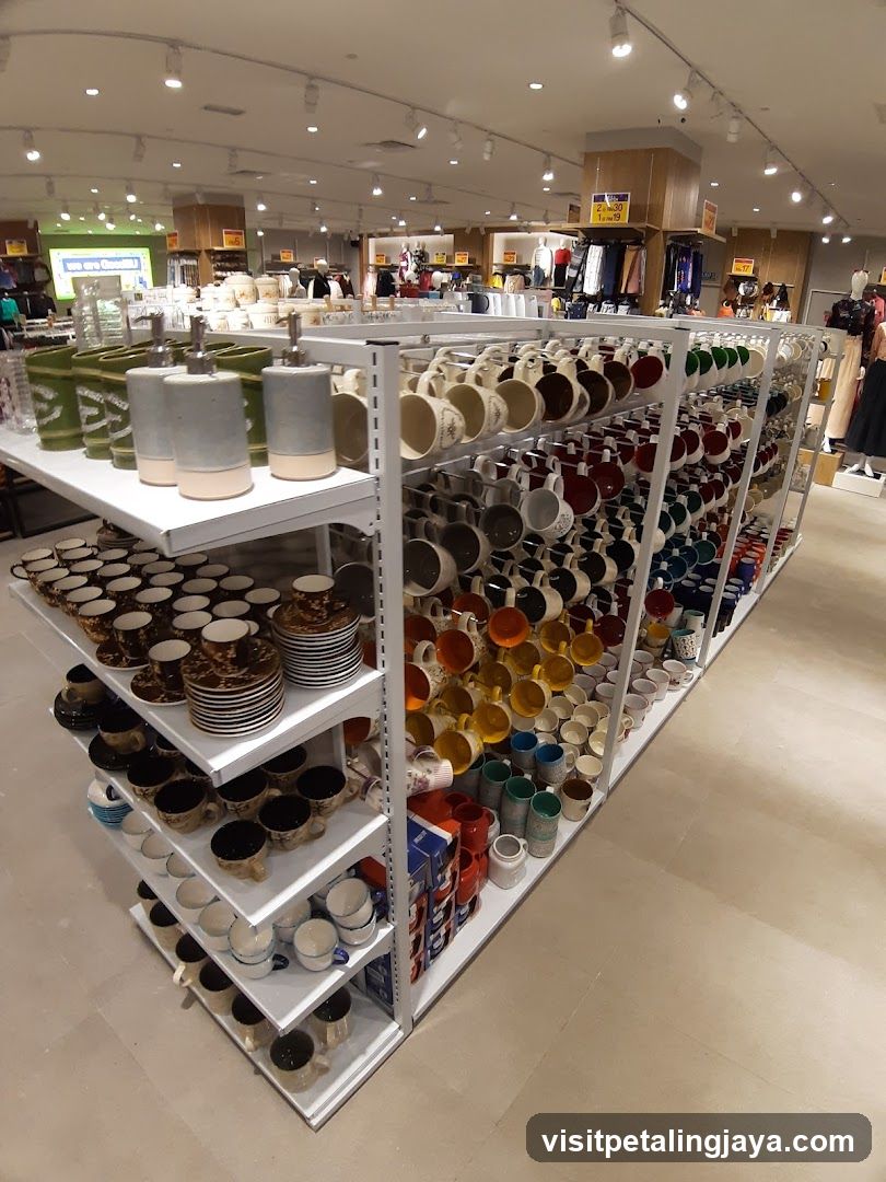 Mug and Cup Display in Store
