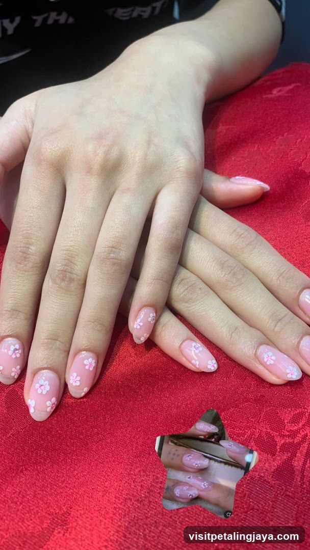 Nail Art Display