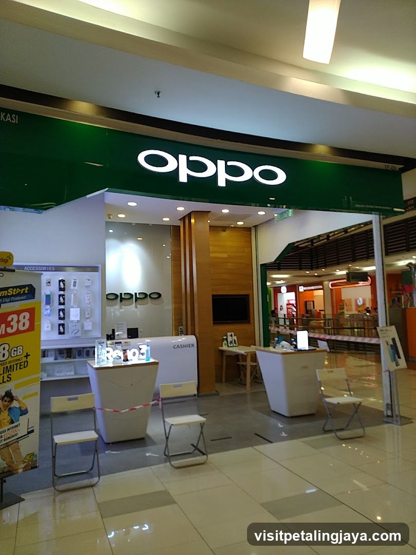OPPO Store Interior