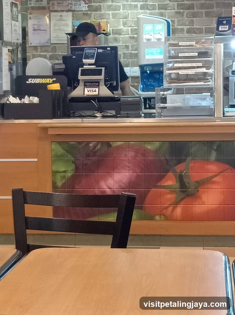 Subway Paradigm Mall PJ
