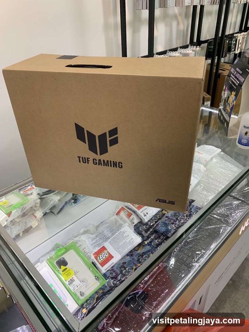 TUF Gaming Box in Store Display