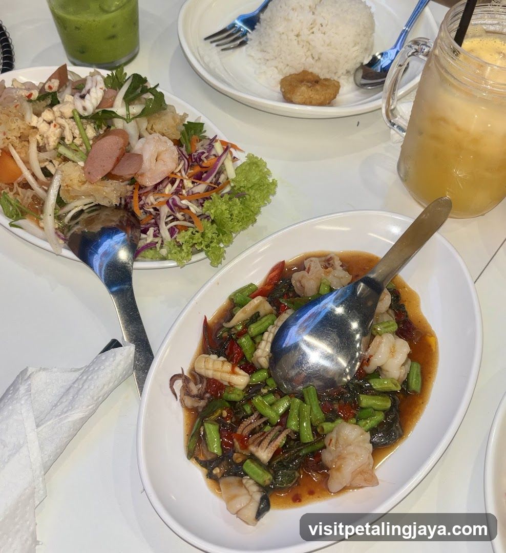 Thai Charoen