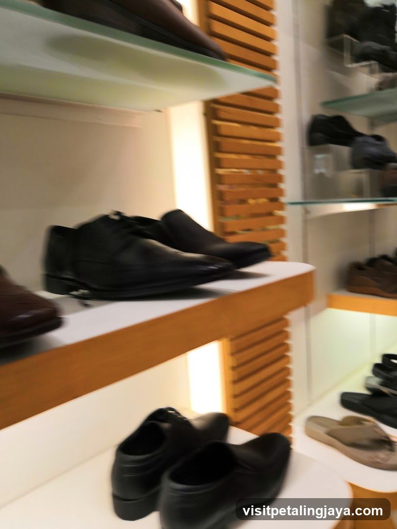 Shoe Display Shelf