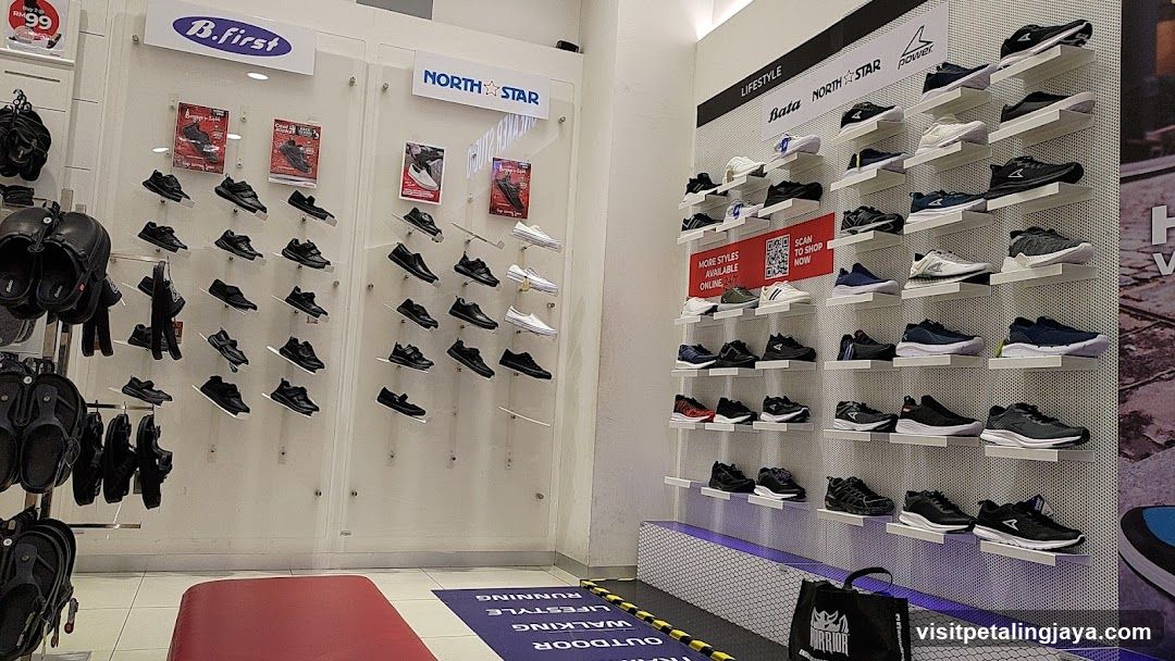 Shoe Store Interior Display