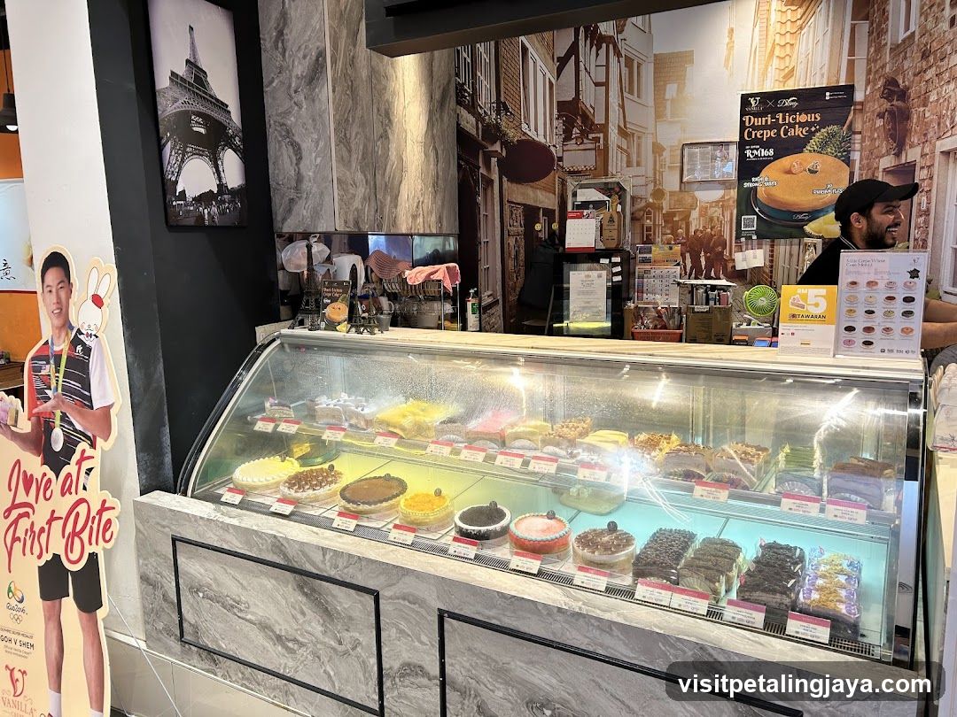 Dairy Cream Shop Interior Display