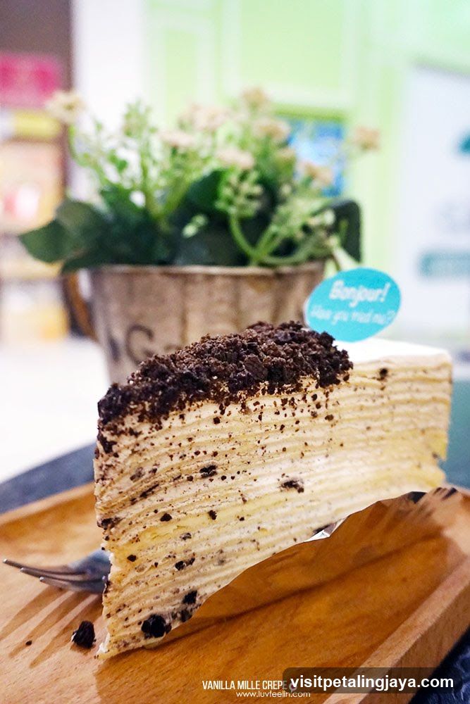 Vanilla Mille Crepe Cake Slice