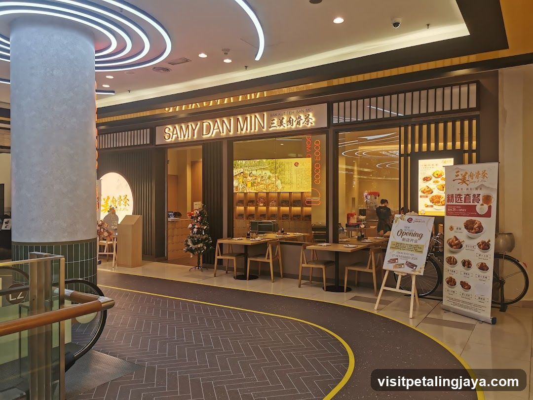 Samy Dan Min Restaurant Interior