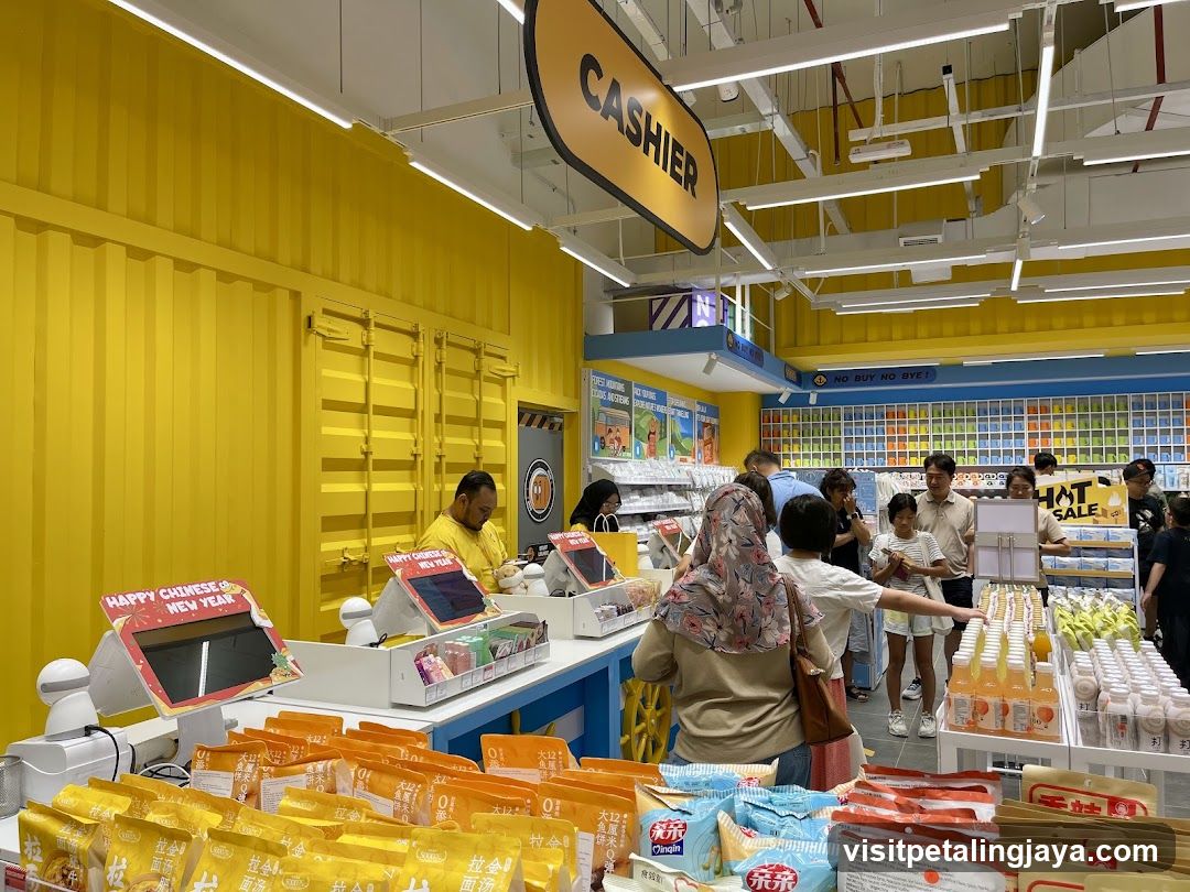 KKV Paradigm Mall Selangor