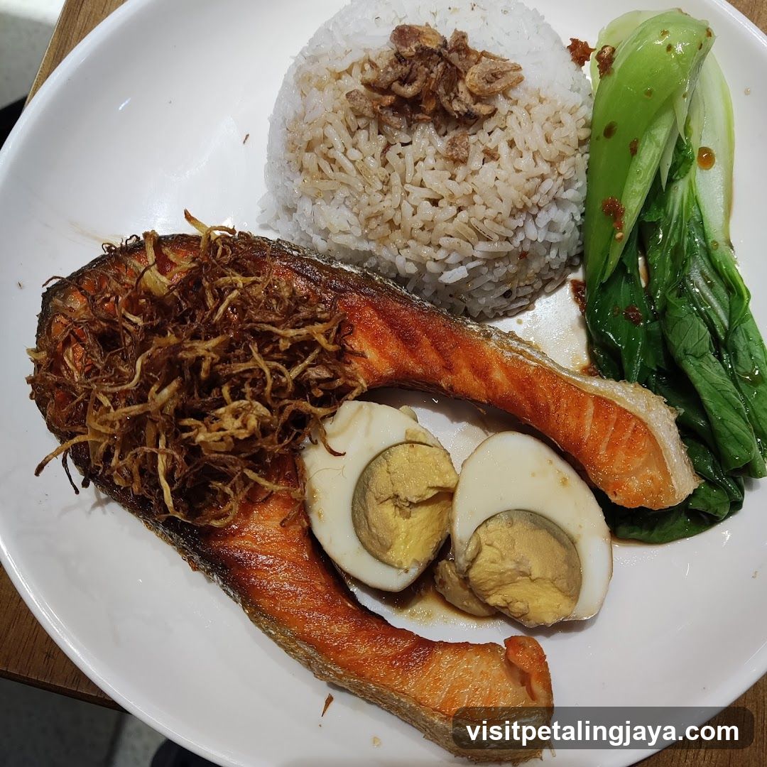 Grilled Salmon with Rice and Vegetables