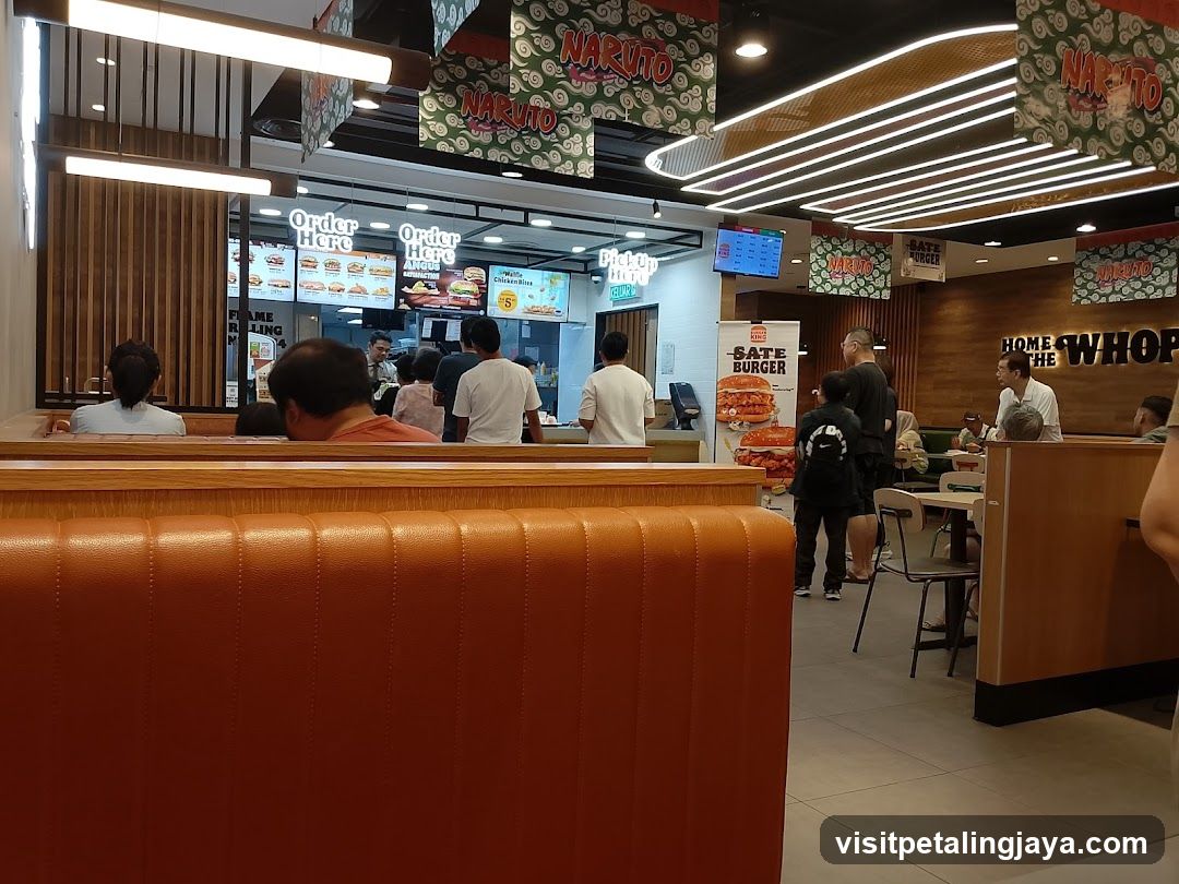 Naruto Burger Restaurant Interior
