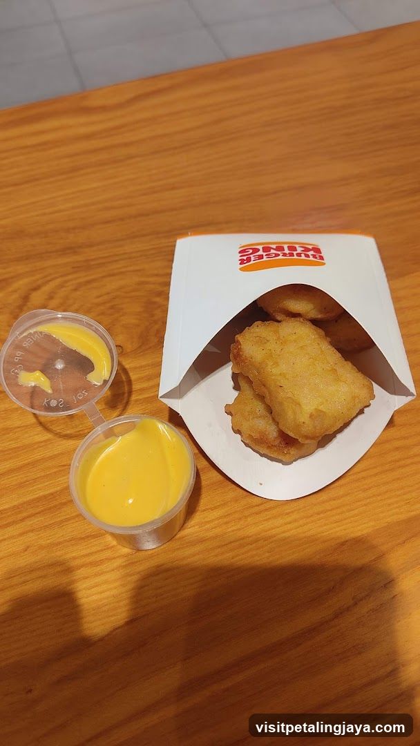 Burger King Fish Fillets with Sauce