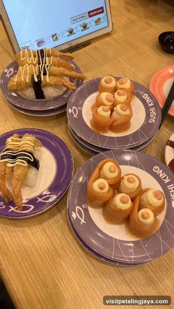 Sushi King Table Setting