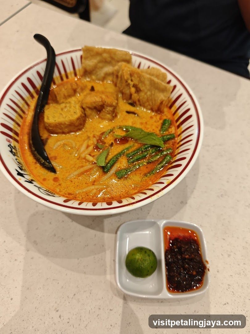 Laksa Bowl with Side Dishes
