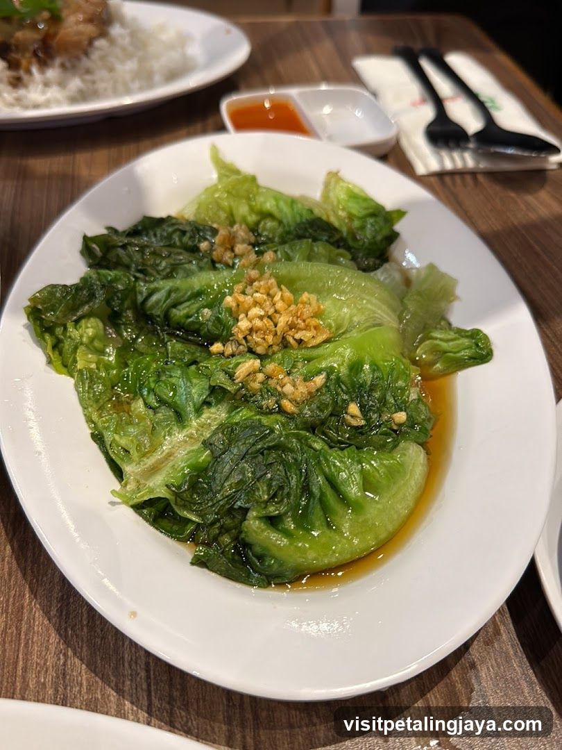 Stir-fried Lettuce with Garlic