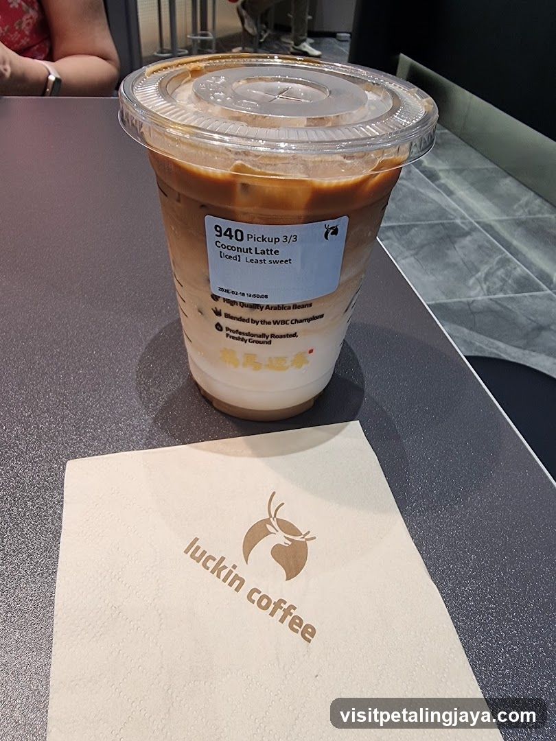Luckin Coffee Drink