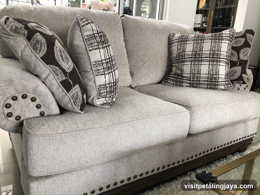 Ashley Furniture HomeStore