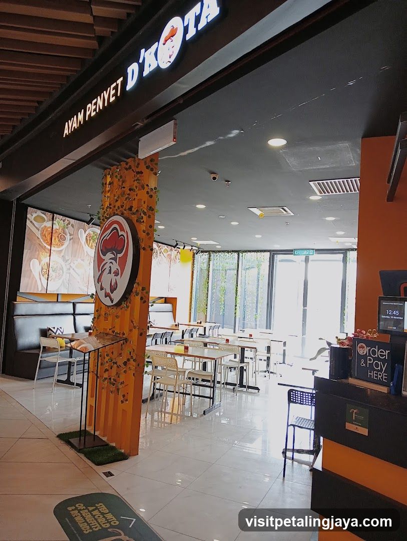 Ayam Penyet D'Kota Interior View