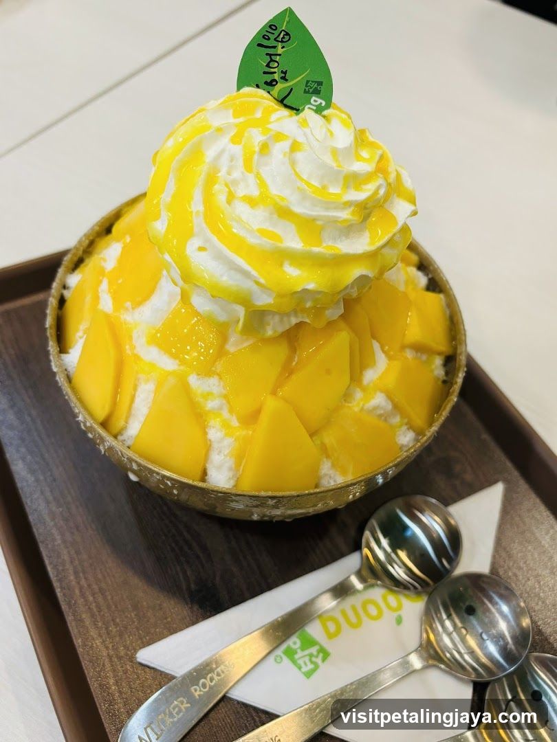 Mango Shaved Ice Dessert