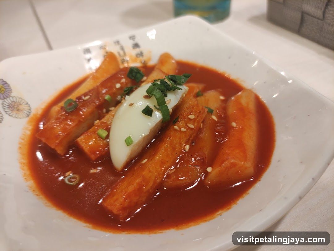 Spicy Tteokbokki with Egg