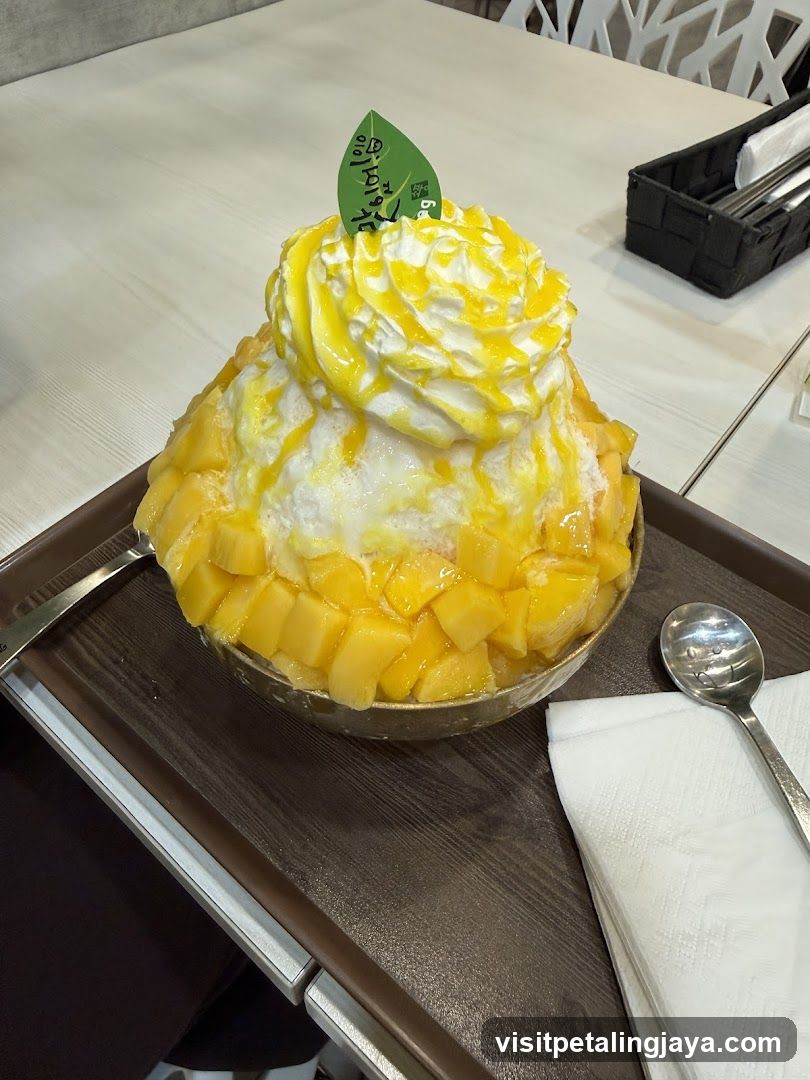 Mango Shaved Ice Dessert