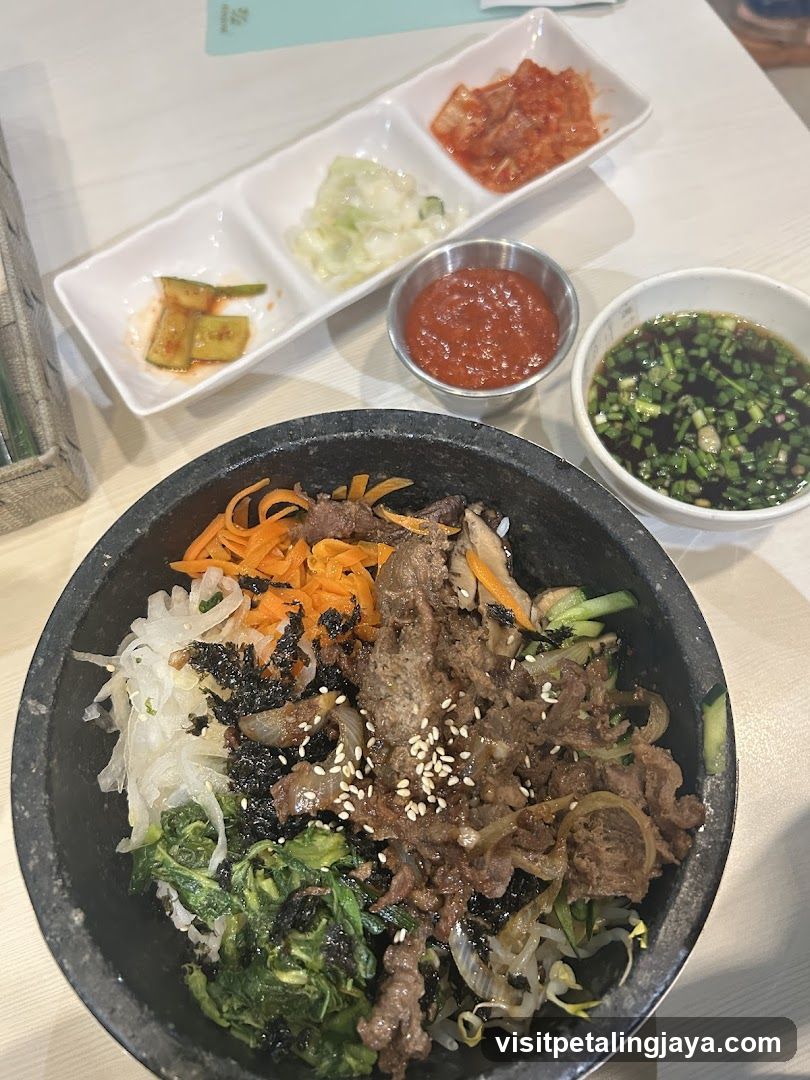Bulgogi Bowl with Side Dishes