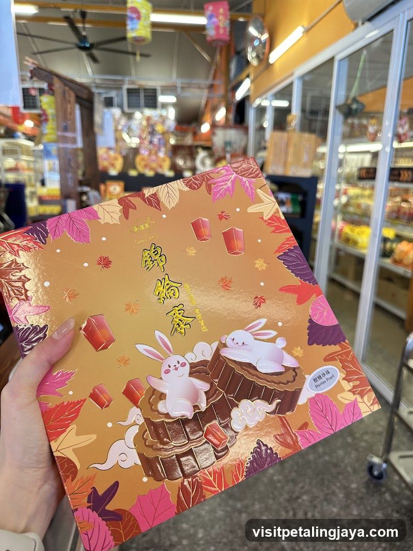 Mooncake Box in Store