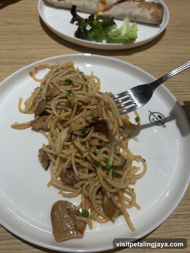 Spaghetti with Mushrooms and Greens