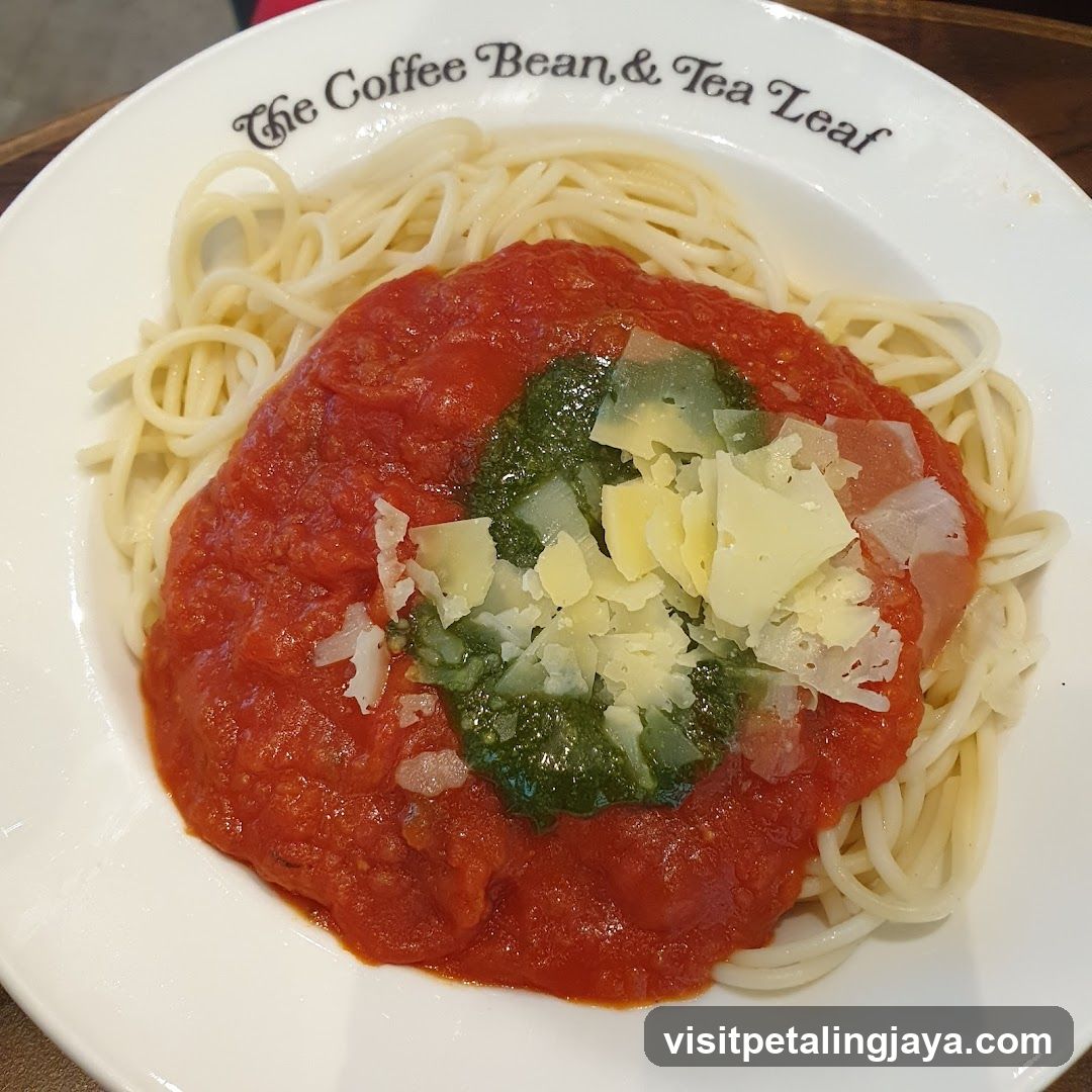 Spaghetti with Tomato Sauce and Basil