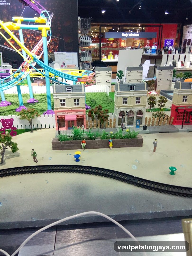 Toy City Display