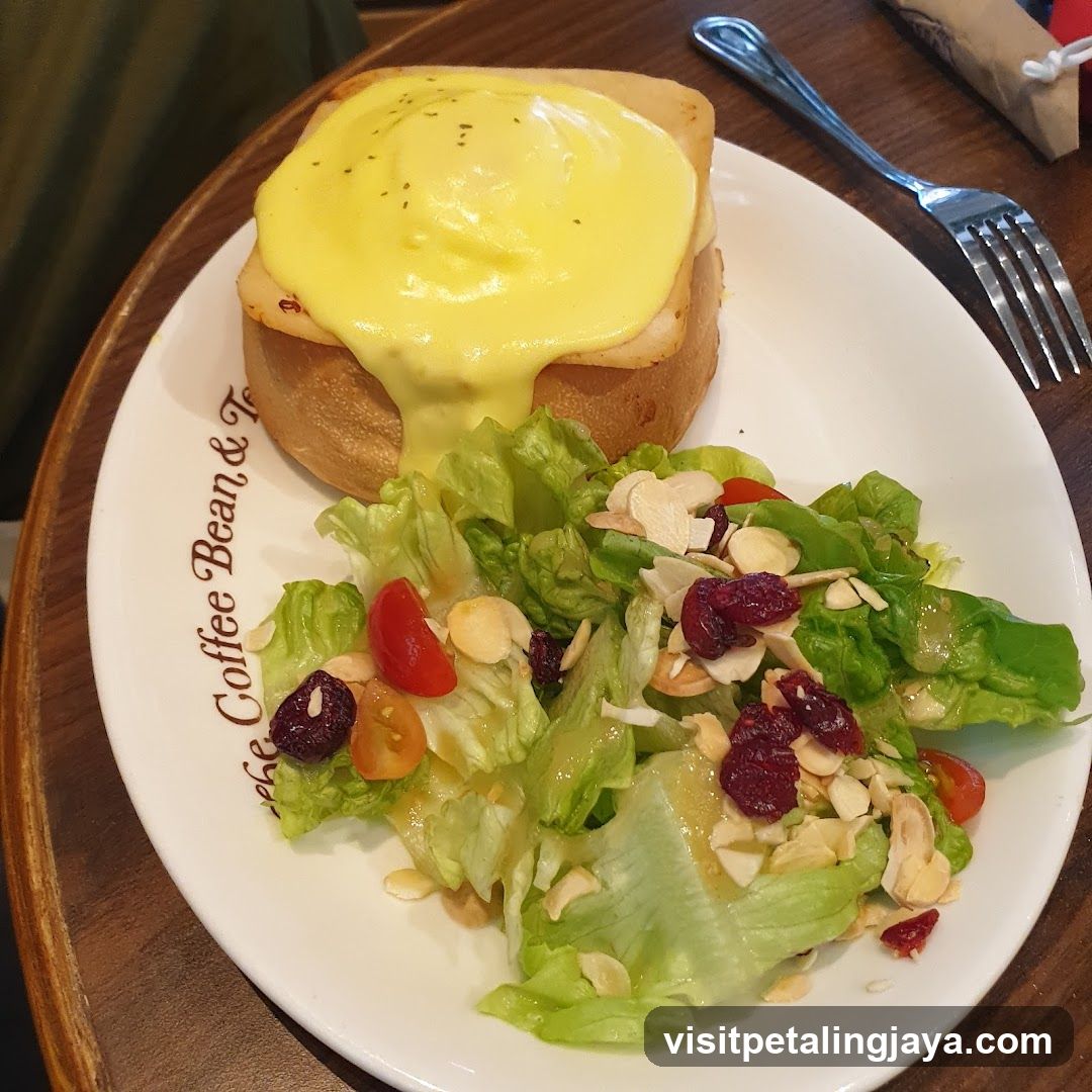 Eggs Benedict with Salad