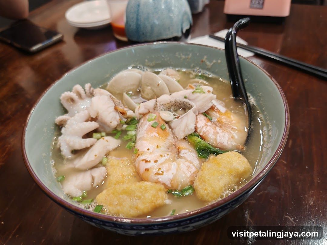 Seafood Soup Bowl