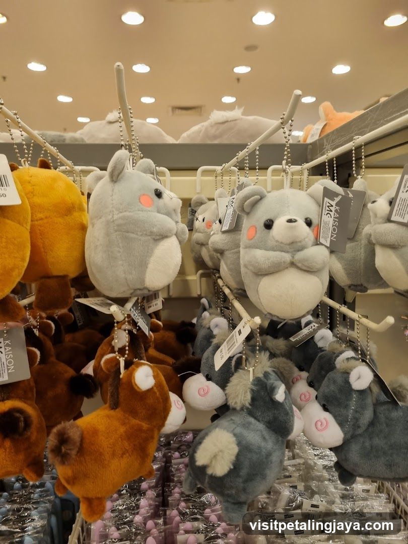 Plush Keychains Display