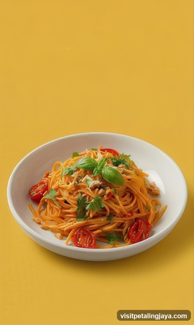 Spaghetti with Cherry Tomatoes and Basil