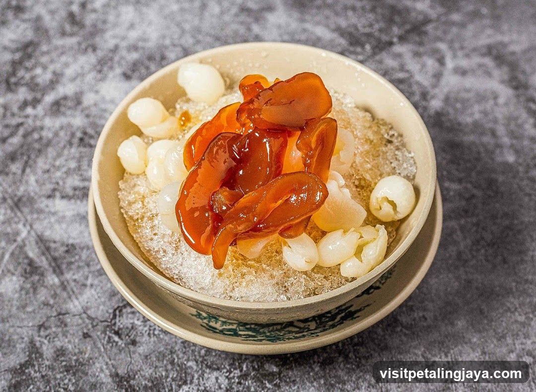 Dessert Bowl with Lychee and Jelly