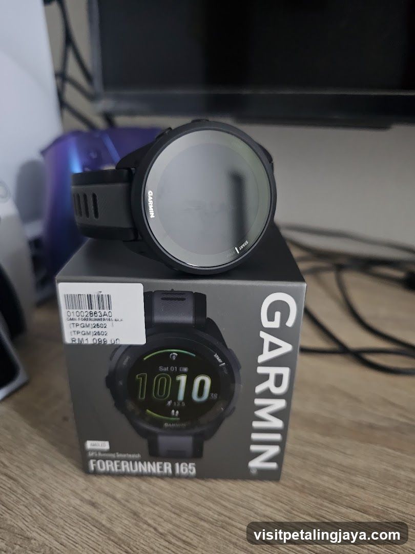 Garmin Forerunner 165 Watch Display