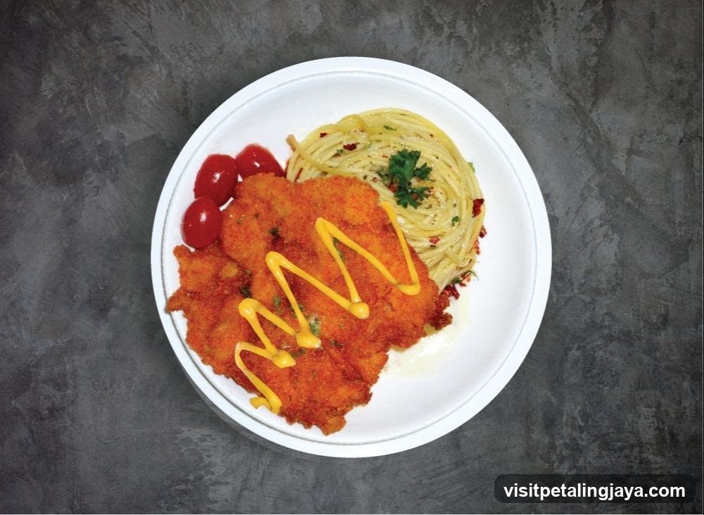 Breaded Cutlet with Pasta and Cherry Tomatoes