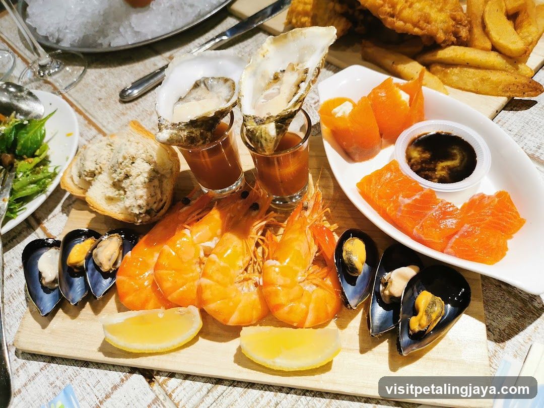 Shucked Oyster And Seafood Bar • IPC Mutiara Damansara