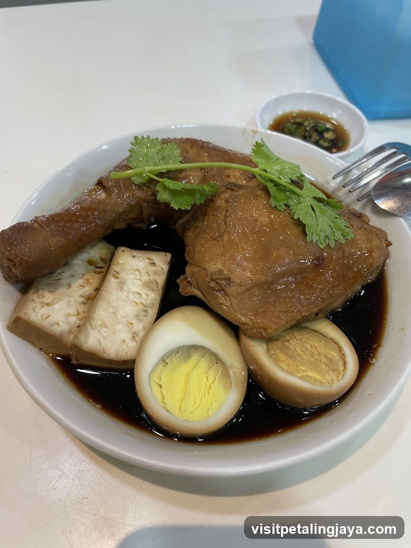 Braised Chicken with Tofu and Boiled Eggs