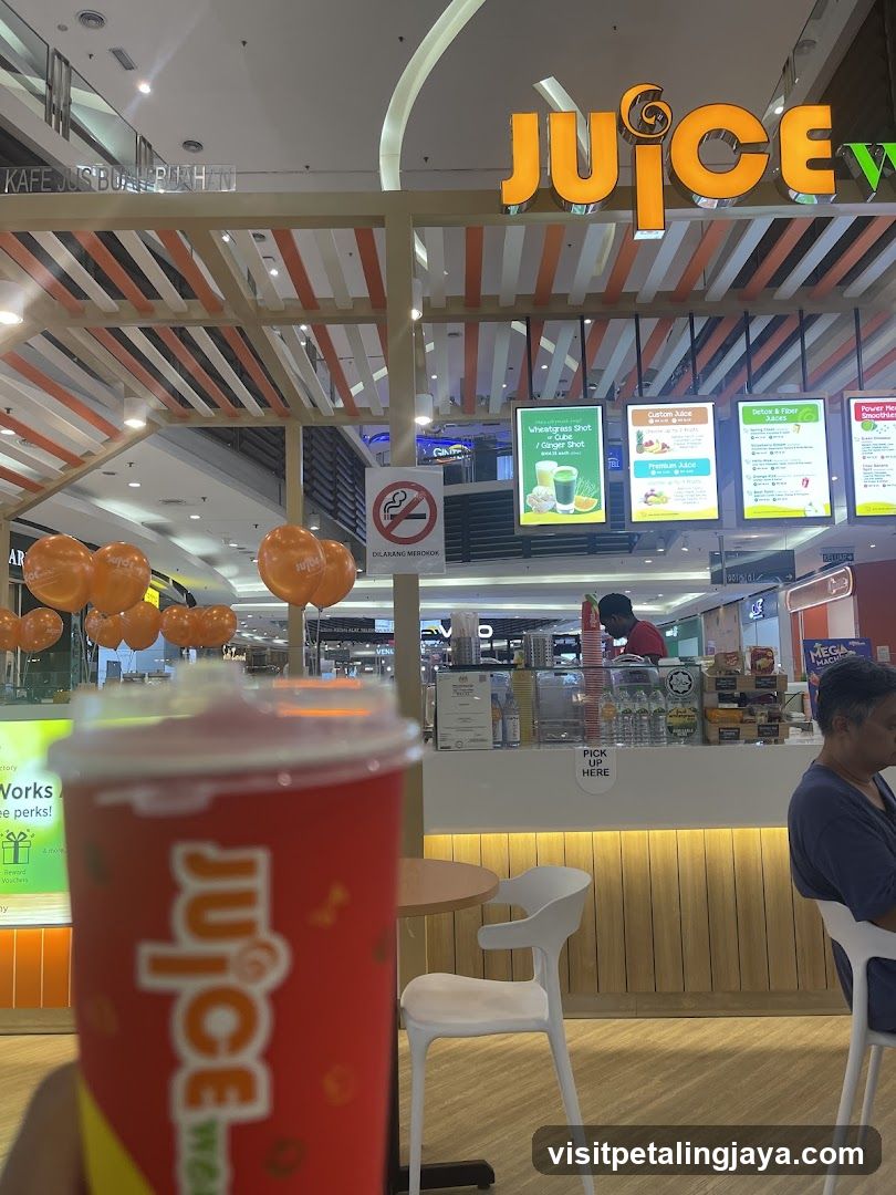 Juice Bar Interior