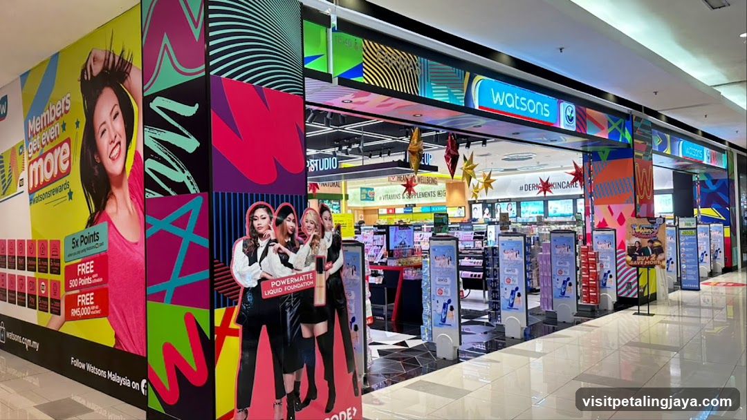 Watsons Paradigm Mall (Pharmacy)
