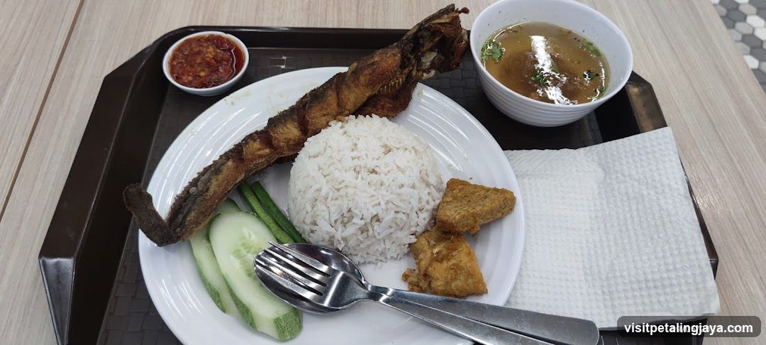 Fried Fish Meal with Rice and Soup